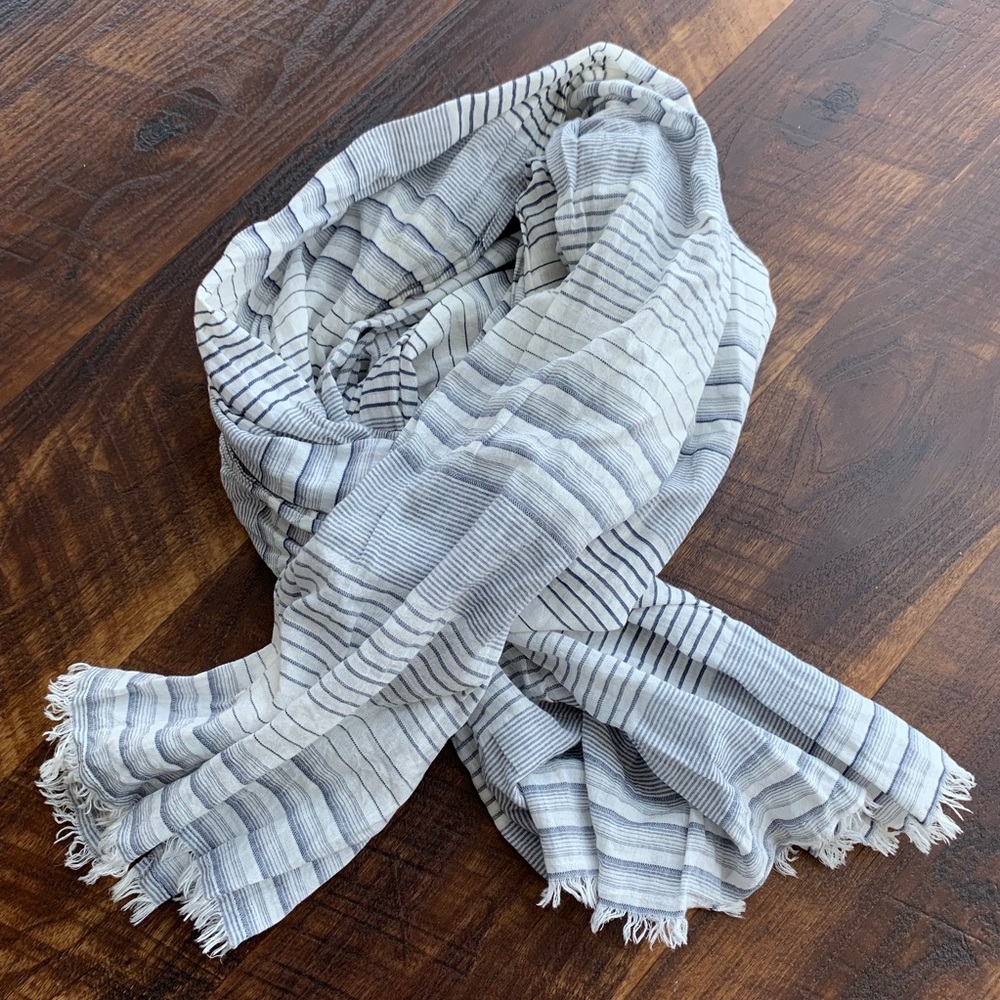Banana Republic Scarf